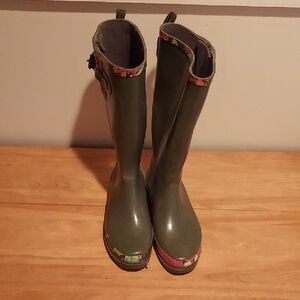 Green Tall Rain Duck Boots with Floral Trim